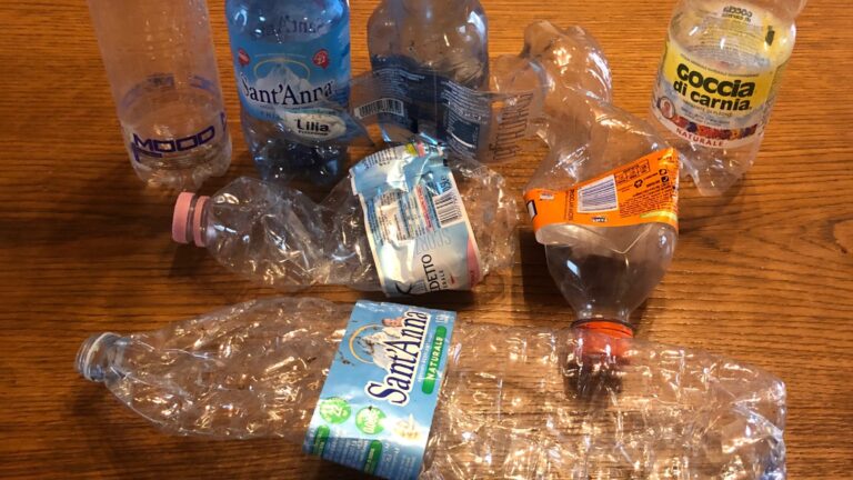 Un mondo di plastica